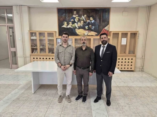 Yıllarca hasta iyileştiren doktor, &ouml;ld&uuml;kten sonra tıp eğitimine katkı sağlayacak
