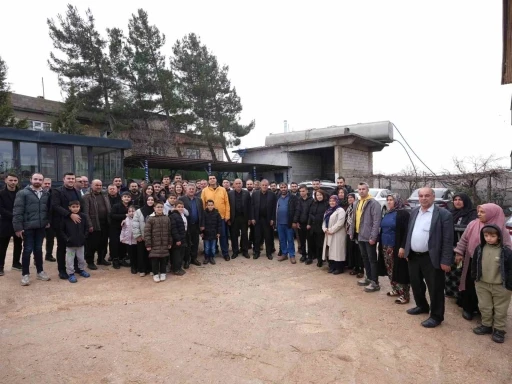 Yılmaz: "Kimsenin kendini &ccedil;aresiz hissetmemesi i&ccedil;in &ccedil;alışıyoruz"
