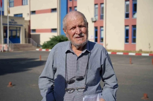 YKS’nin en yaşlı adayı 81 yaşındaki &quot;Bilge Dede&quot; 8. kez sınav heyecanı yaşadı
