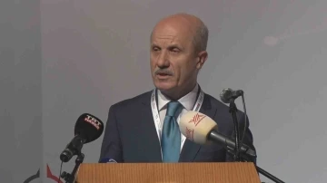 YÖK Başkanı Özvar: &quot;Diploma kıymetlidir ama tek başına her kapıyı açabilecek bir anahtar değildir&quot;
