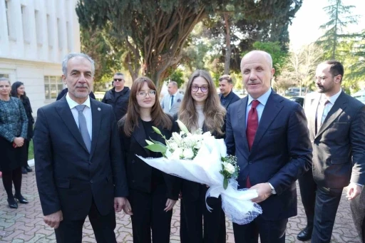 Y&Ouml;K Başkanı Prof. Dr. Erol &Ouml;zvar Ege &Uuml;niversitesini ziyaret etti
