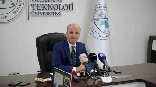YÖK Başkanı Prof. Dr. Erol Özvar: &quot;Mağdur coğrafyalardaki akademisyen ve öğrencilere kapımız açık&quot;
