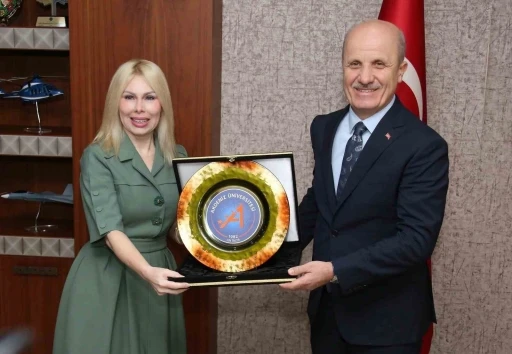 YÖK Başkanı Prof.Dr. Özvar Akdeniz Üniversitesi’nde
