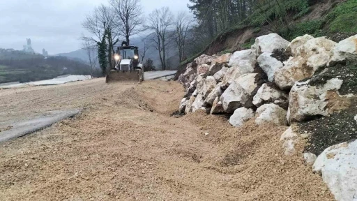 Yol g&uuml;venliğini artıran altyapı hamlesi
