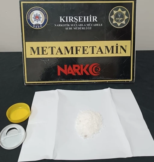 Yol uygulamasında uyuşturucu ele ge&ccedil;irildi
