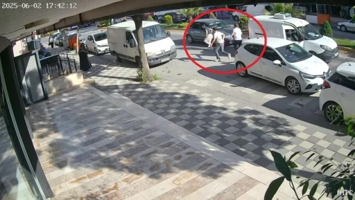 Yol vermeyen 3 maganda anne ile oğluna saldırdı, 5 yaşındaki çocuklar da yaralandı
