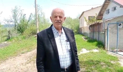 Yolda rastladığı yavru baykuşla kurduğu diyalog iç ısıttı
