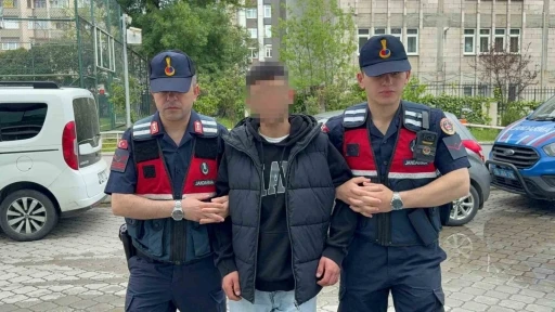 Yolu kesilip &ouml;l&uuml;m&uuml;ne d&ouml;v&uuml;ld&uuml;:  G&ouml;zaltına alınan 17 yaşındaki &ccedil;ocuk adli kontrol şartıyla serbest
