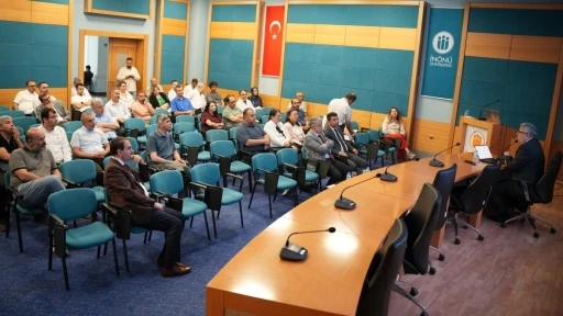Y&ouml;netici liderlik eğitim programında yapay zeka ele alındı
