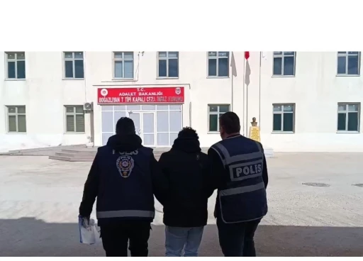 Yozgat&rsquo;ta 25 su&ccedil; kaydı olan firari h&uuml;k&uuml;ml&uuml; yakalandı
