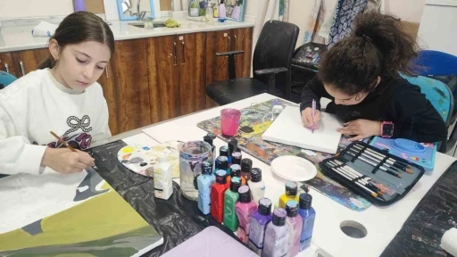 Yozgat&rsquo;ta gen&ccedil;ler sanata ve &uuml;retime y&ouml;nlendiriliyor
