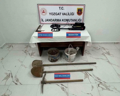 Yozgat&rsquo;ta ka&ccedil;ak kazı yapan 7 kişi yakalandı
