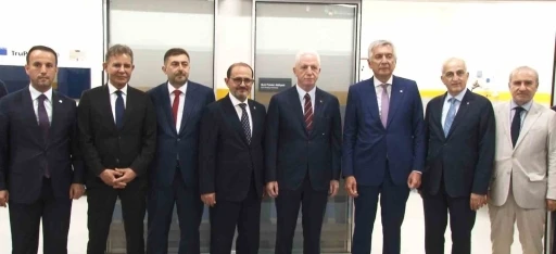 YT&Uuml; Yıldız Teknopark ve İSO&rsquo;dan y&uuml;ksek katma değerli &uuml;retim hamlesi: End&uuml;striyel Tasarım ve Prototipleme Merkezi a&ccedil;ıldı
