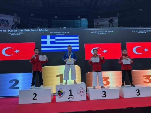 Y&uuml;cel &Ccedil;evik Balkan ikincisi oldu
