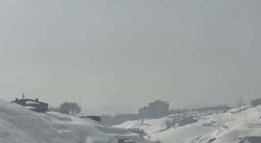Y&uuml;ksekova-Ankara u&ccedil;ak seferine sis engeli
