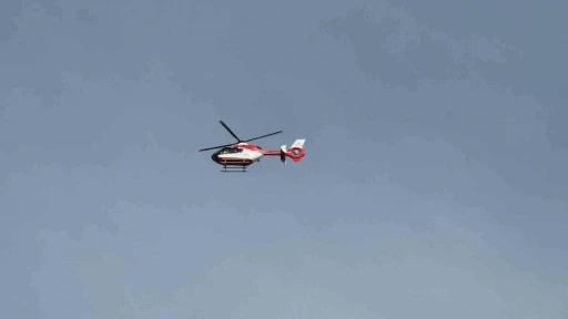 Y&uuml;ksekova&rsquo;dan Diyarbakır&rsquo;a helikopterle hasta sevki
