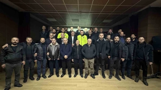 Y&uuml;ksekova yollarında eğitim seferberliği

