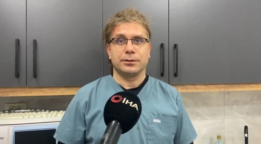 Yumurtadan 4 ayaklı civciv çıktı: Sebebini veteriner açıkladı
