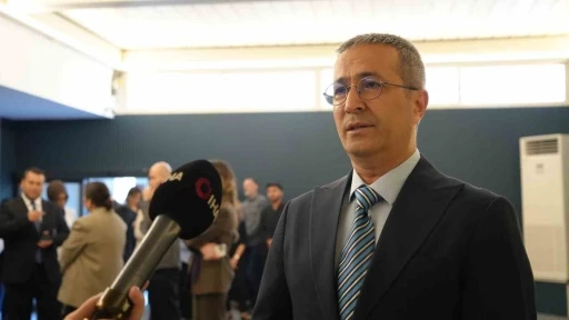Yunus Emre Enstit&uuml;s&uuml;&rsquo;nden T&uuml;rk&ccedil;enin yabancı dil olarak &ouml;ğretimine y&ouml;nelik sertifika programı
