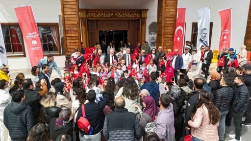 Yunusemre&rsquo;de bayram coşkusu sokaklara taşacak
