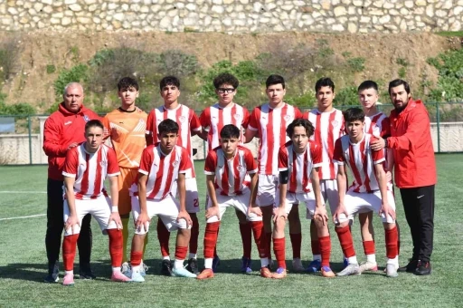 Yunusemre&rsquo;nin U16&rsquo;ları Afyonkarahisar&rsquo;da Manisa&rsquo;yı temsil edecek

