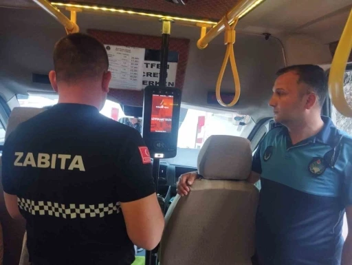 Zabıtalar halk otobüslerinde denetleme yaptı
