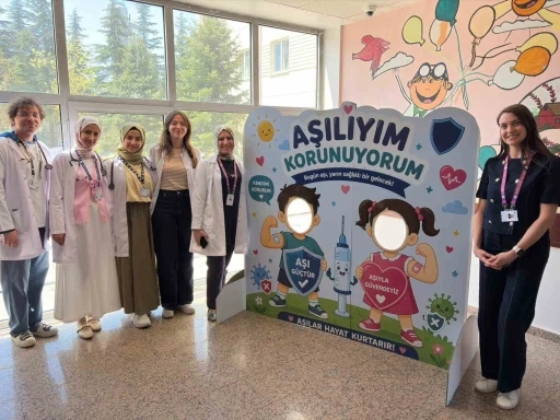 Zehra Kardaş: "Aşılar, sağlıklı bir geleceğin en g&uuml;&ccedil;l&uuml; teminatlarından biridir"
