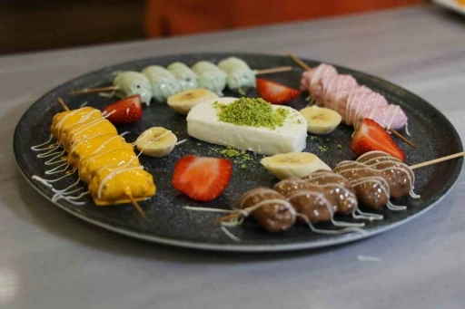 Zeynep Usta’nın ’Çöp şiş katmeri’ne yoğun talep
