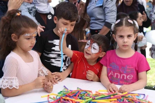 Zeytinburnu Belediyesi tarafından hayata ge&ccedil;irilen Bilgi Evleri&rsquo;nin 20&rsquo;nci yılı kutlandı
