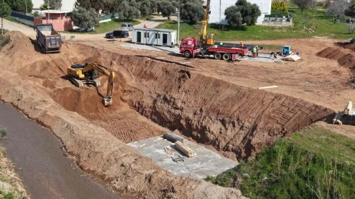 Zeytindalı Bulvarı Kızıl&ccedil;ay K&ouml;pr&uuml;s&uuml; ve bağlantı yolu 20 Temmuz&rsquo;da hizmete girecek

