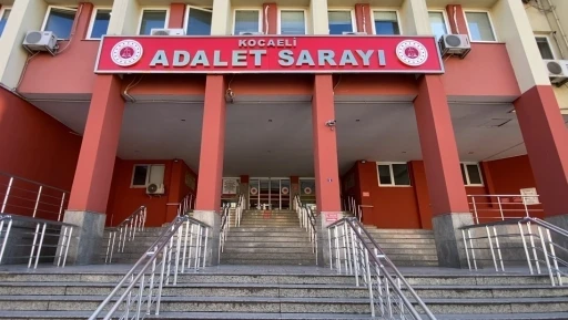 Zihinsel engelli kadın amcasının &ouml;l&uuml;m&uuml;ne neden olduğu iddiasıyla yargılanıyor
