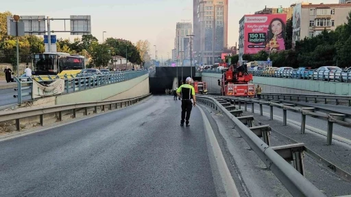 Zincirlikuyu’da İETT otobüsündeki yangın
