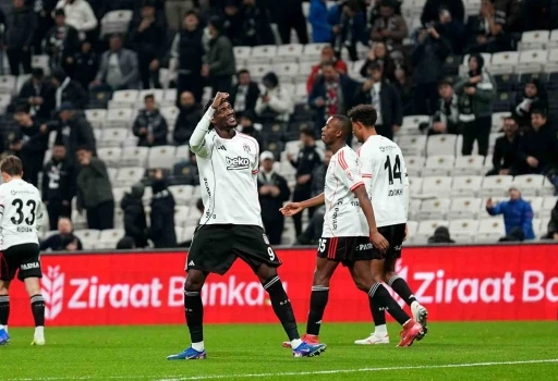 Ziraat T&uuml;rkiye Kupası: Beşiktaş: 2 - Ankara Ke&ccedil;i&ouml;reng&uuml;c&uuml;: 0 (İlk yarı)
