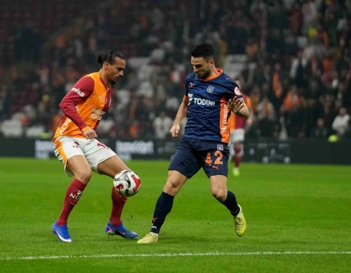 Ziraat T&uuml;rkiye Kupası: Galatasaray: 0 - RAMS Başakşehir: 0 (Ma&ccedil; devam ediyor)
