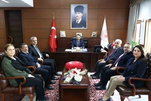 Zonguldak SGK heyetinden Vali Hacıbektaşoğlu&rsquo;na ziyaret
