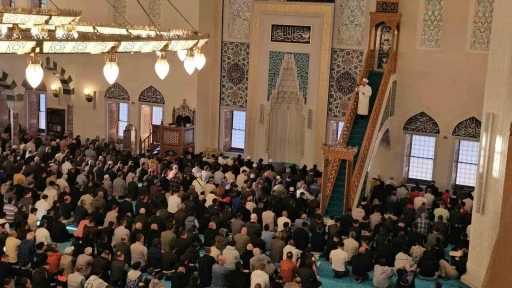 Zonguldak&rsquo;ta bayram namazı kılındı
