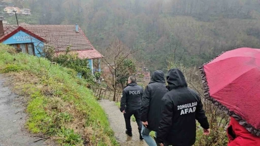 Zonguldak&rsquo;ta heyelan nedeniyle boşaltılan yapılar yeniden kullanıma a&ccedil;ıldı
