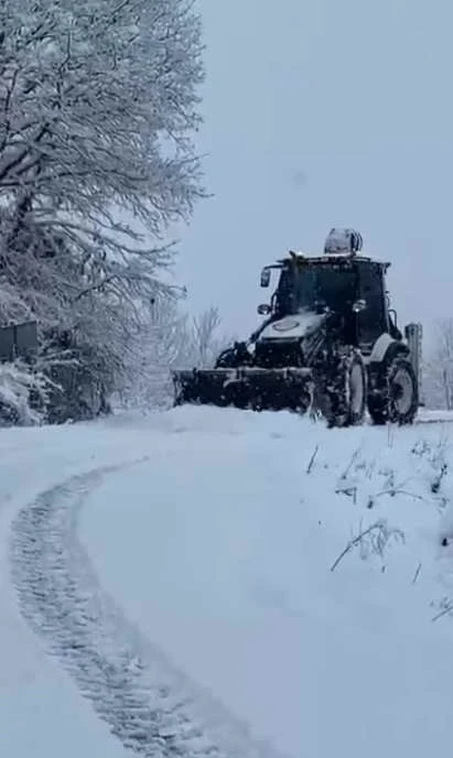 Zonguldak&rsquo;ta kar yağışı nedeniyle 82 k&ouml;y yolu ulaşıma kapandı
