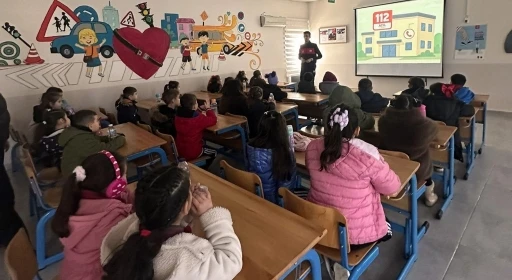 Zonguldak&rsquo;ta &ouml;ğrencilere 112 Acil &Ccedil;ağrı Merkezi tanıtıldı
