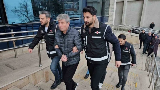 Zonguldak&rsquo;ta r&uuml;şvetle usuls&uuml;z sağlık raporu operasyonunda doktor tutuklandı
