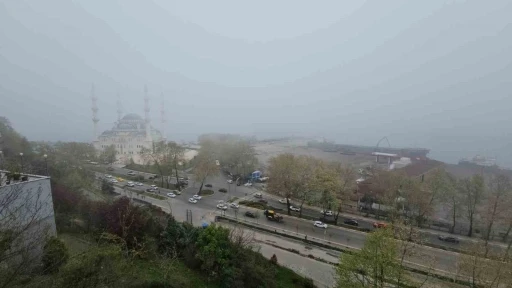 Zonguldak’ta yoğun sis etkili oldu
