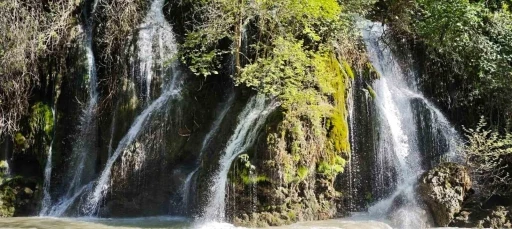 Zore Kanyonu ve Şelalesi g&ouml;renleri hayran bırakıyor
