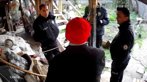 Zorla girdiği evde &quot;Karımı boşayıp seni alacağım&quot; diyen alkollü şahıs kabus dolu anlar yaşattı

