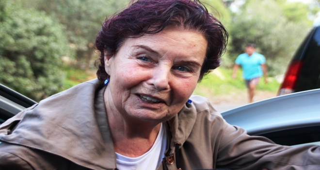 Ünlü Oyuncu Hastaneye Kaldırıldı