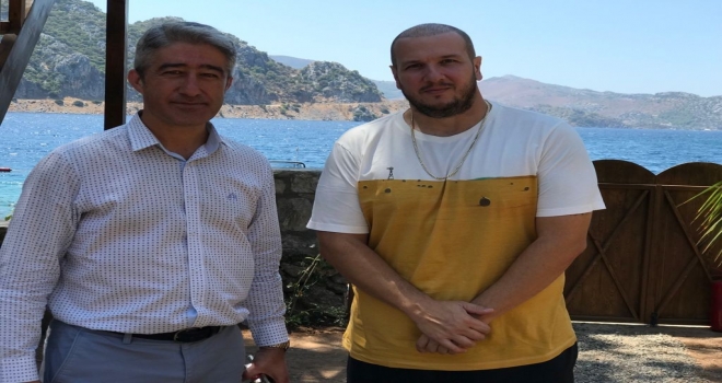 Marmaris Belediye Başkanı Oktaydan Şahan Gökbakara ‘Geçmiş Olsun Ziyareti
