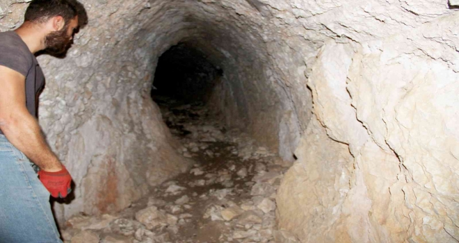 Muğlada 60 Metre Uzunluğunda Tonozlu Tünel Bulundu