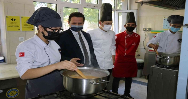 Milli Eğitim Müdürü Çay, Turizm Ar-Ge Okulunu Ziyaret Etti