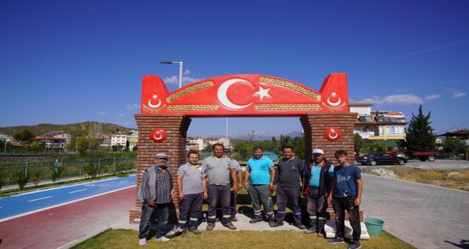 Seydikemerde ‘Cumhuriyet Giriş Kapısı Tamamlandı