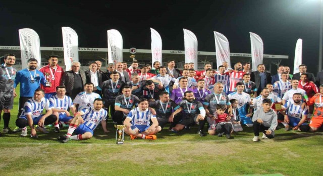 Fethiye Mahalleler Arası Futbol Turnuvasında şampiyon Çamköy Mahalle takımı oldu