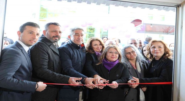 Marmaris Belediyesi Kadın Dayanışma Merkezi açıldı